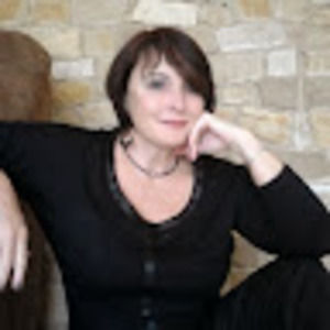 Meet your Posher, Vickijo